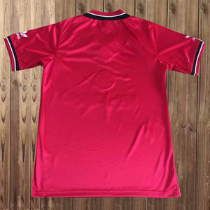 Camiseta de local MUFC 84-86